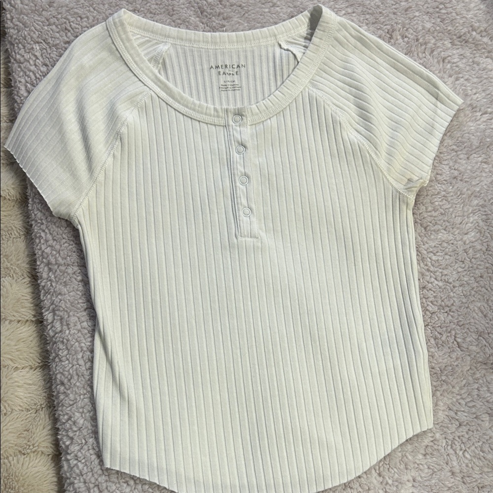 American Eagle Outfitters Women's White Ribbed Short Sleeve Tee